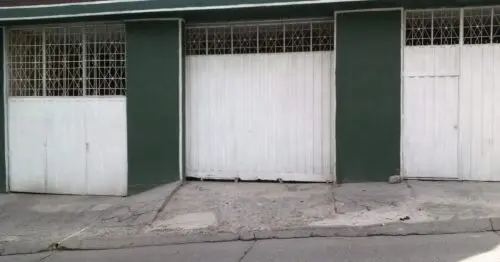 PARQUEADERO CALLE CON 32 PARQUEADERO CALLE CON 32
